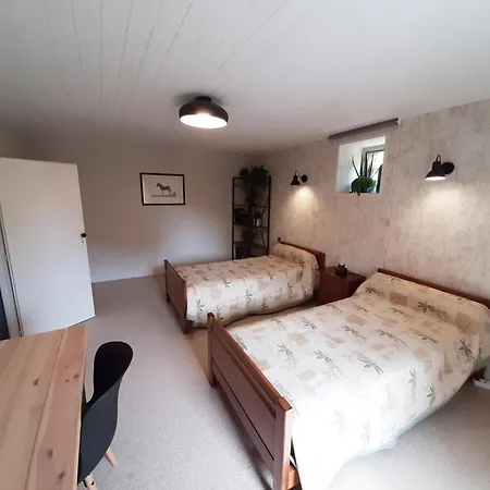 Maison Avec Jardin Clos Et Cheminee, Proche La Rochefoucauld - Fr-1-653-164 Ferienhaus *