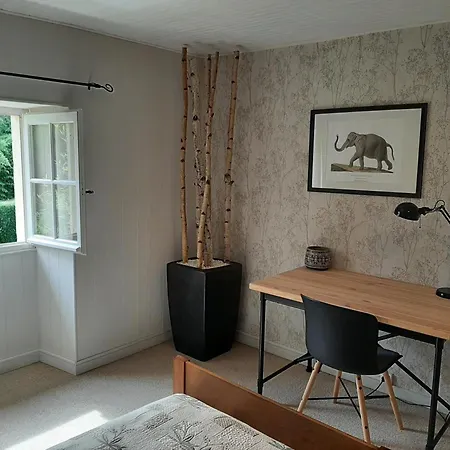 بيت للعطل Maison Avec Jardin Clos Et Cheminee, Proche La Rochefoucauld - Fr-1-653-164 *